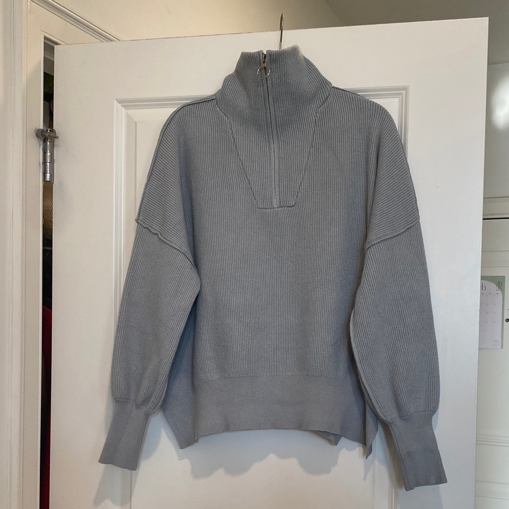 Light Gray/Teal Quarter-Zip Ribbed Knit Sweater
